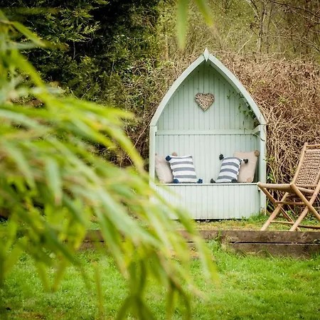 The Heronry, Netherby, A Luxurious Ideal For A Romantic Break With Hot Tub In A Rural Setting